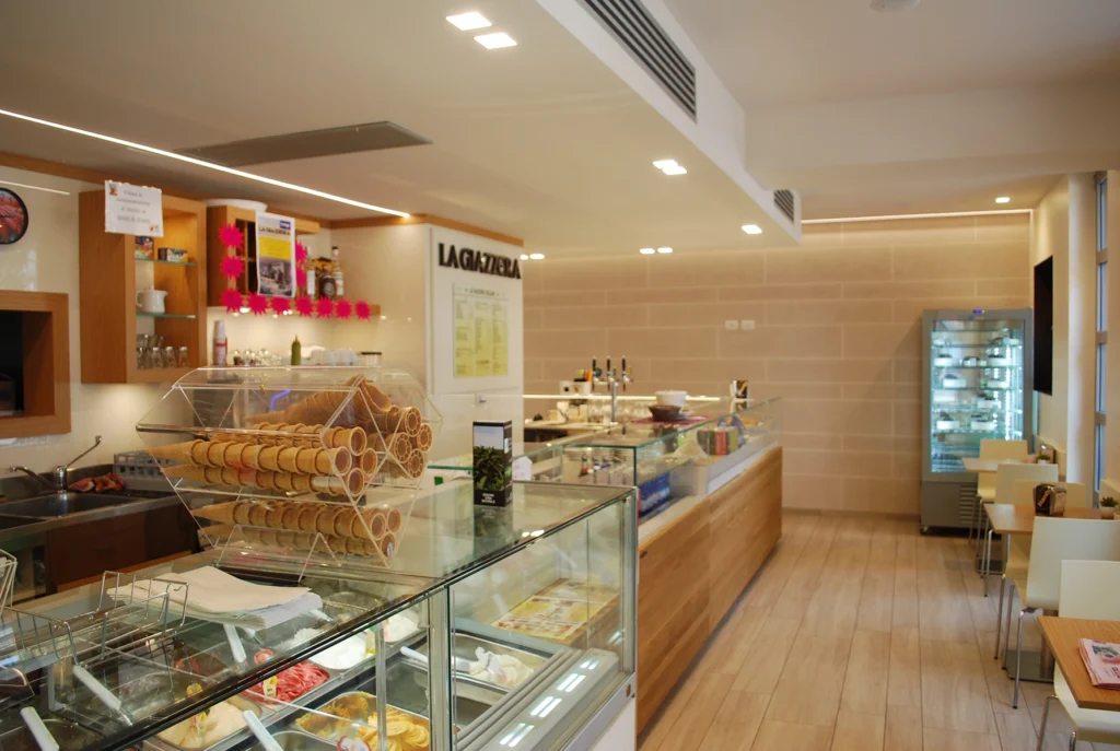 La Giazzera Ceriano Laghetto - Gelateria - 2