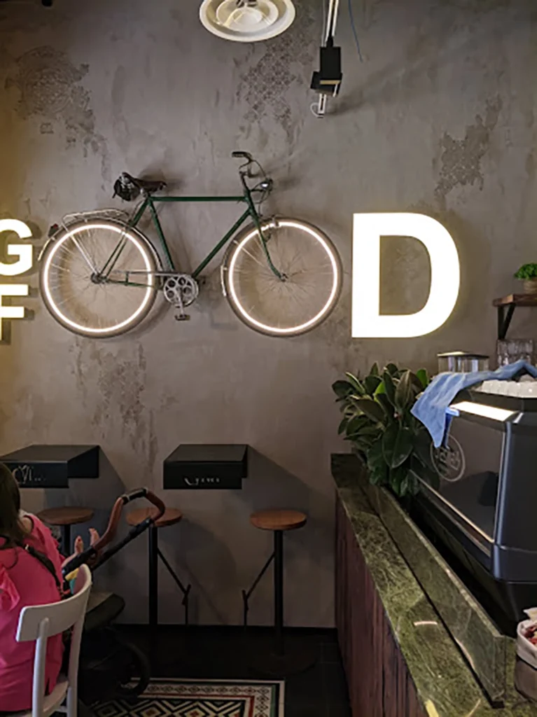 Viva Milano Sarpi - Bar - 4